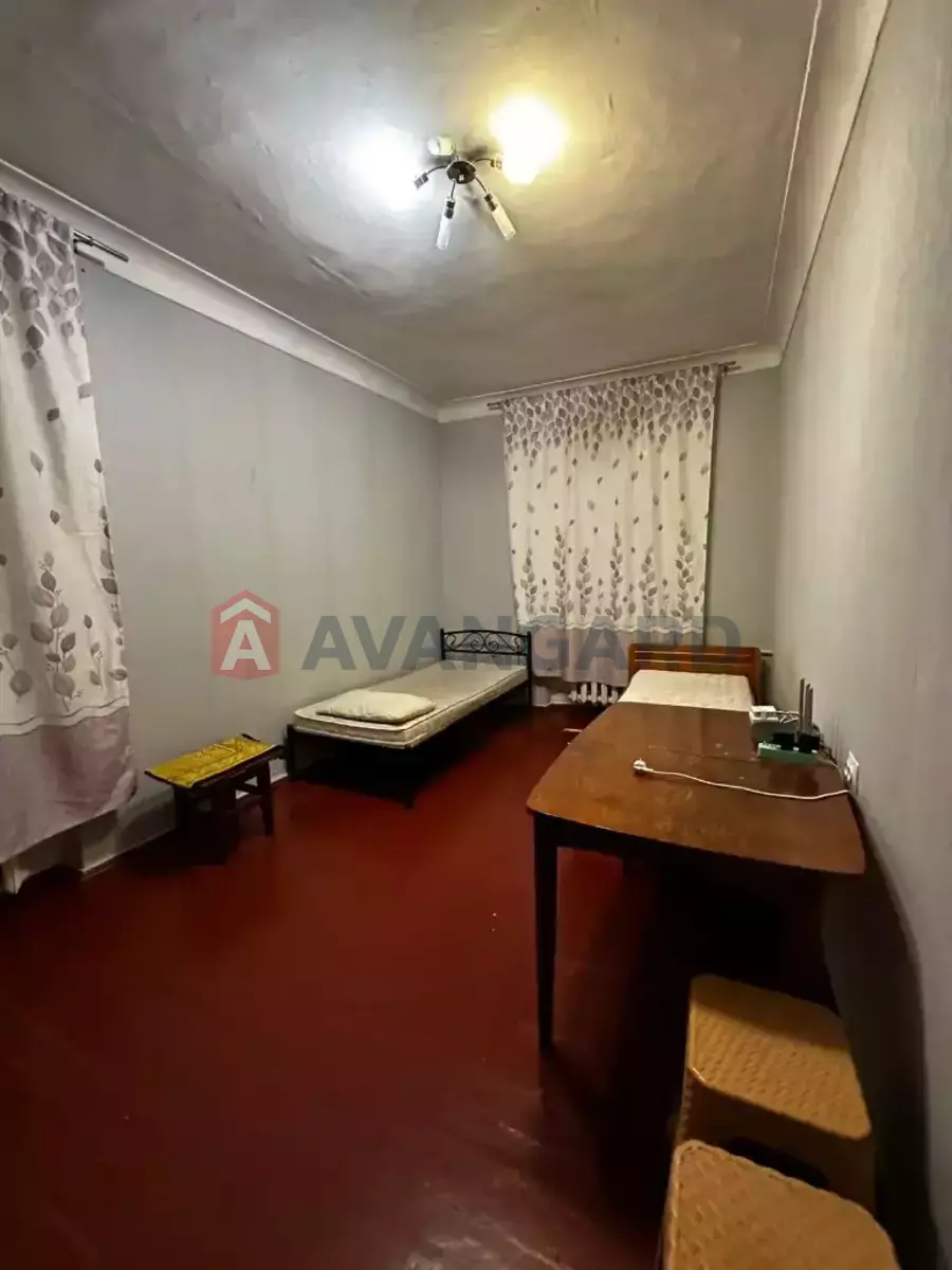 2 ��. ��������, 46/30/5 ��. �., 2/2 ������ ���� 11