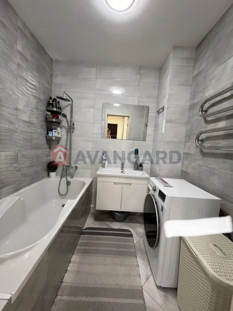 2 . , 70/-/11 . ., 5/10   7