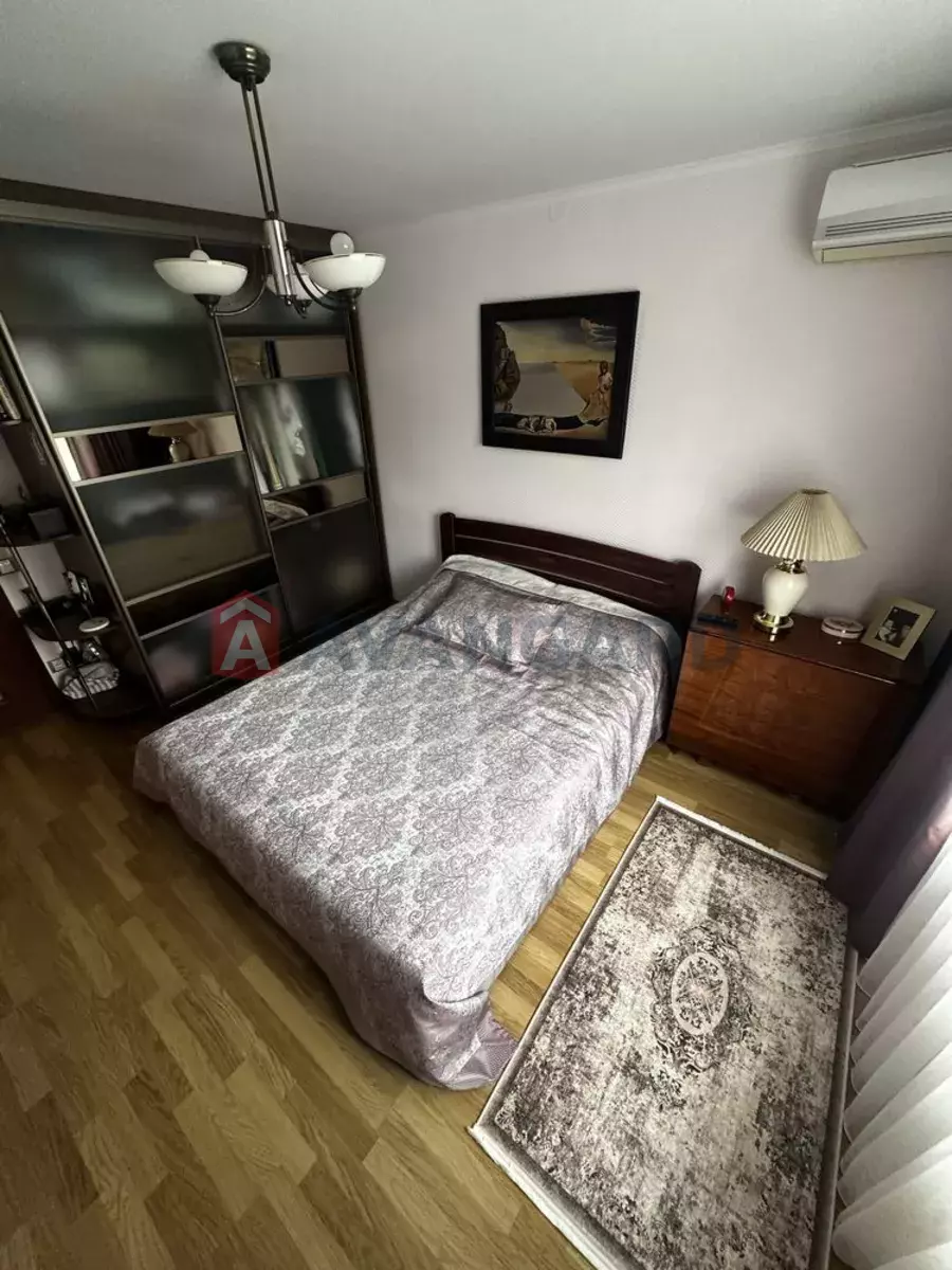 3 ����. ��������, 60/-/12 ��. �., 6/10 ���� ���� 6