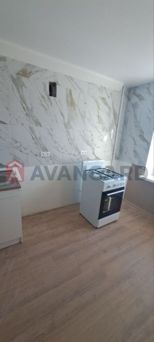 2 ��. ��������, 52/-/14 ��. �., 5/9 ������ ���� 4