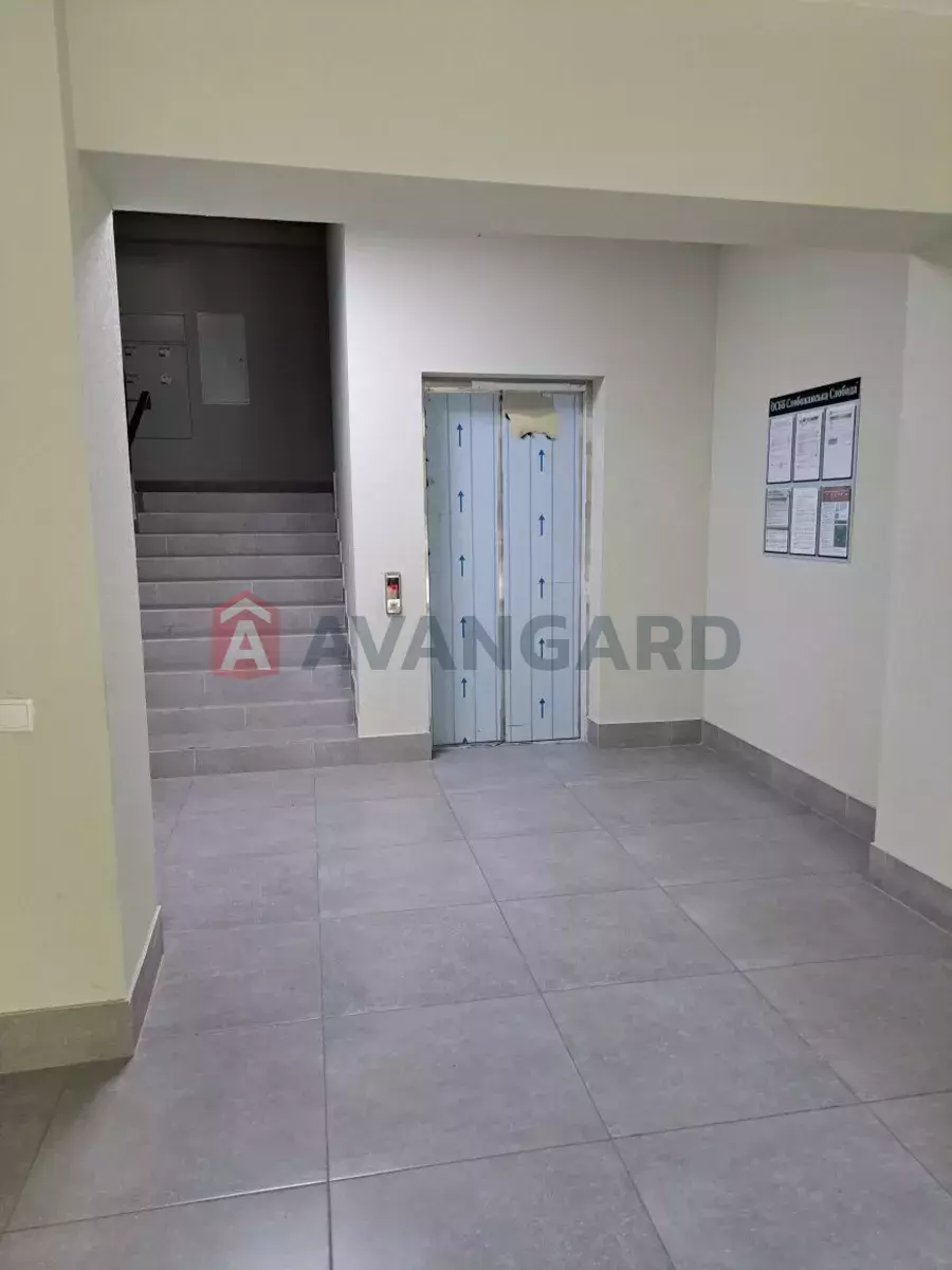 1 ��. ��������, 56/-/20 ��. �., 5/10 ������ ���� 3