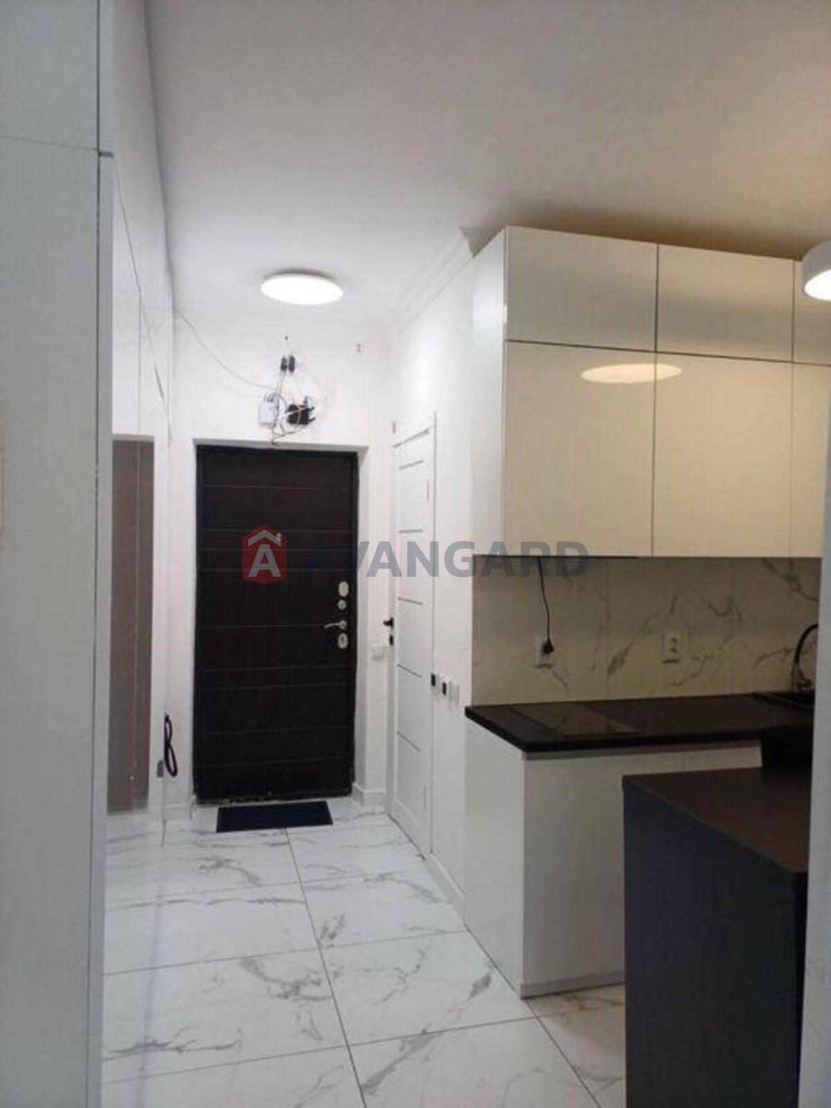 1 ��. ��������, 22/-/10 ��. �., 6/12 ������ ���� 14