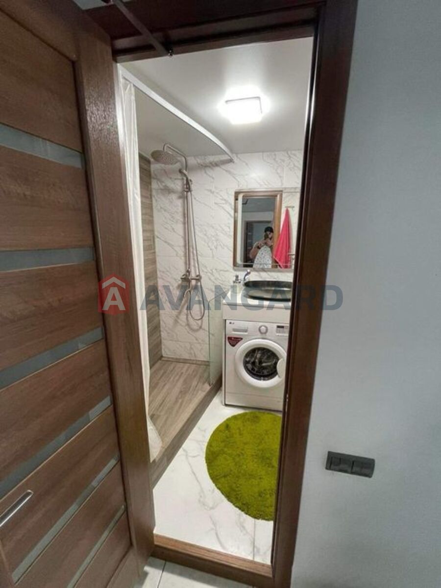 2 ����. ��������, 55/-/10 ��. �., 7/10 ���� ���� 12