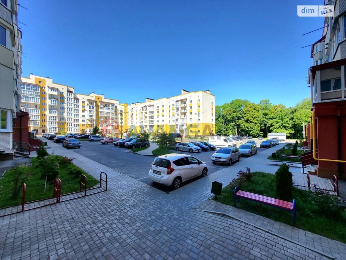 3 ��. ��������, 91/45/40 ��. �., 4/8 ������ ���� 3