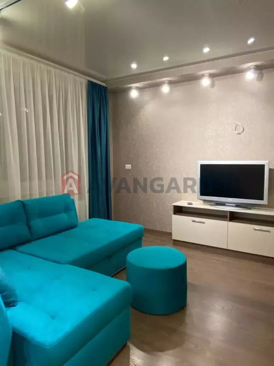 1 . , 49/27/17 . ., 10/12   6