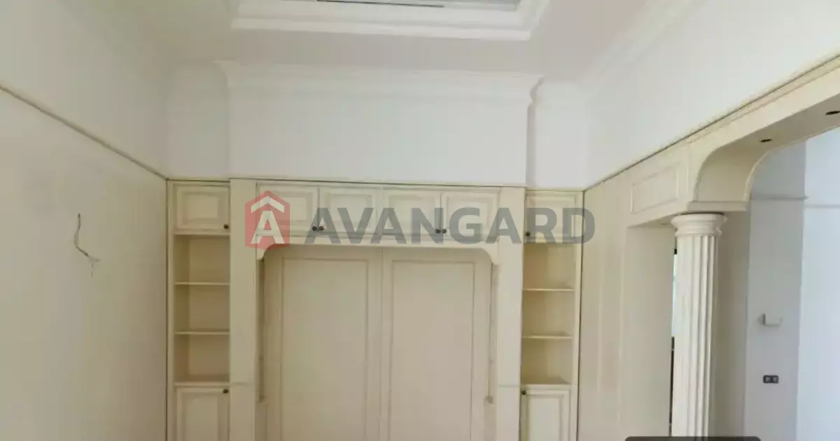 10 ��. ��������, 1500/-/- ��. �., -/3 ������ ���� 13