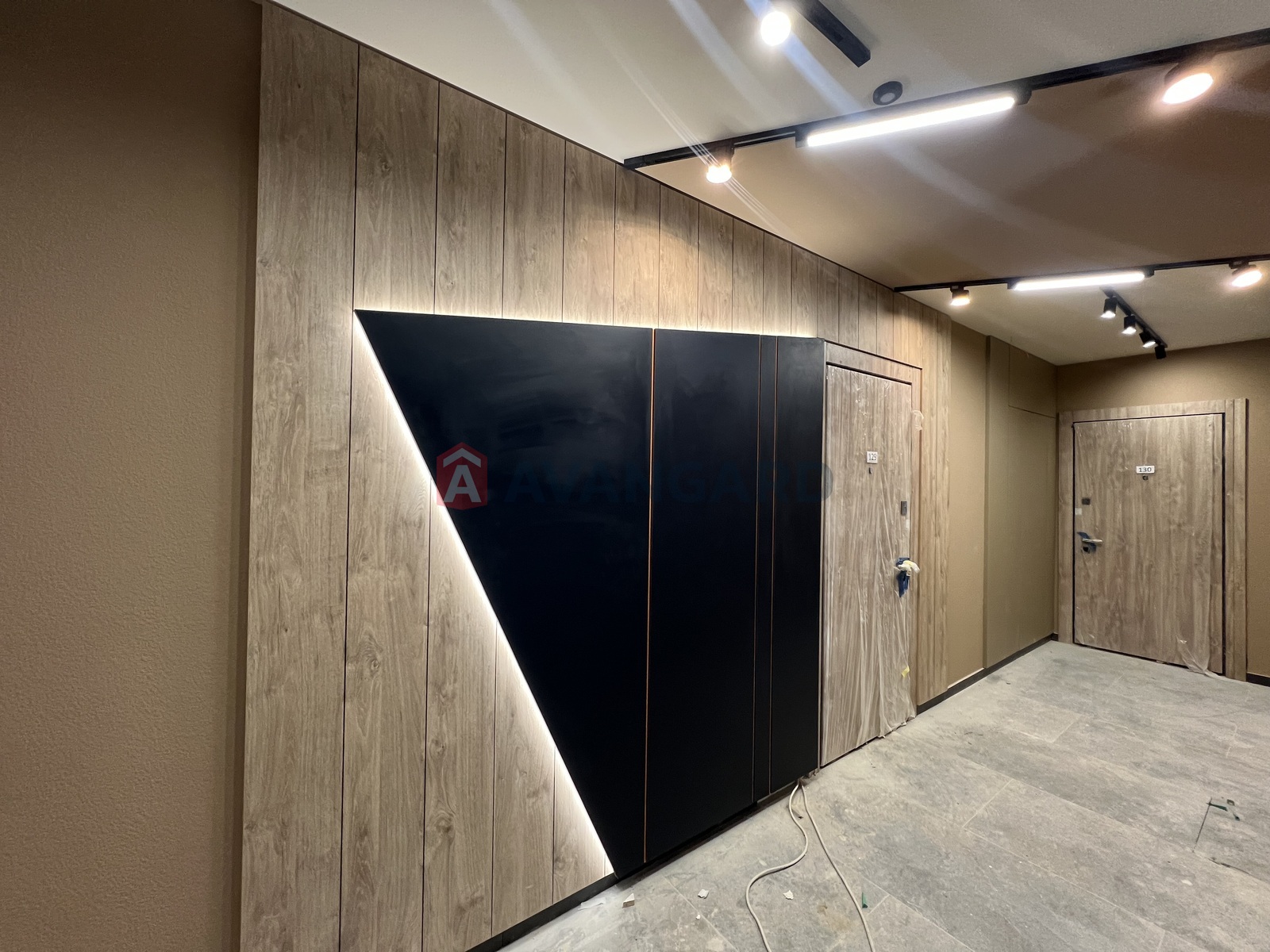 1 ��. ��������, 43/16/18 ��. �., 9/9 ������ ���� 12