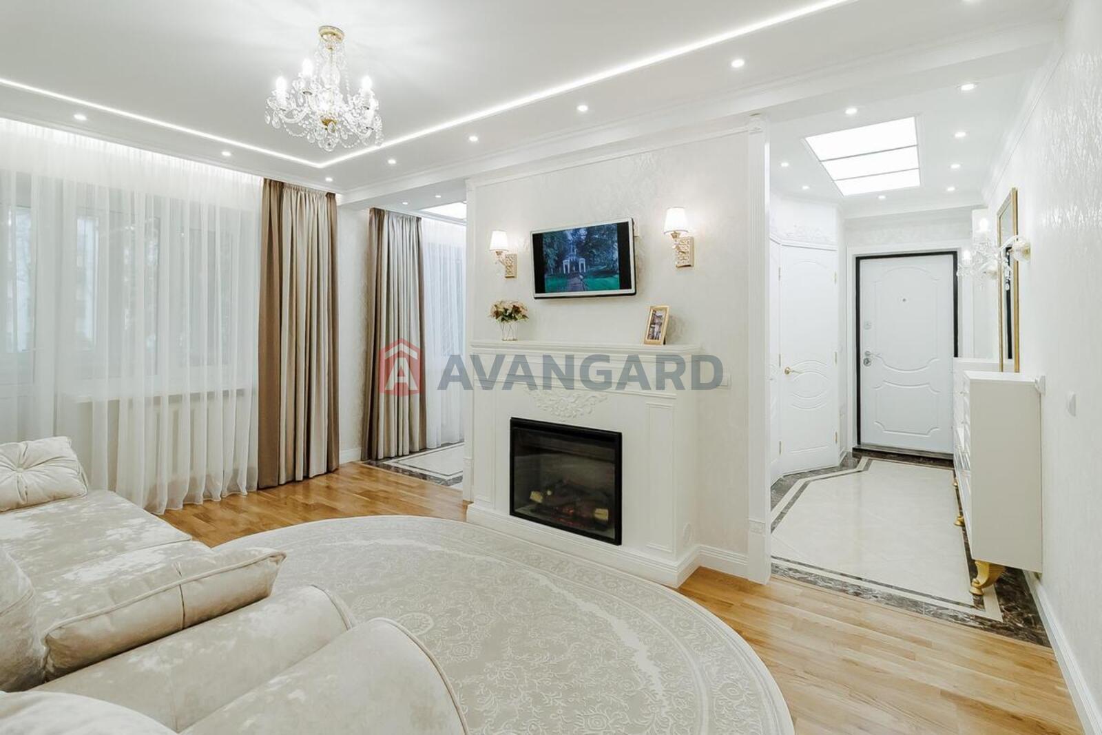 2 ��. ��������, 46/29/8 ��. �., 2/5 ������ ���� 13