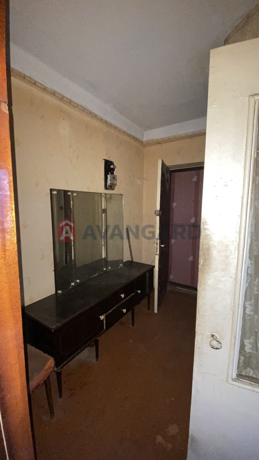 2 ����. ��������, 44/-/6 ��. �., 2/5 ���� ���� 10