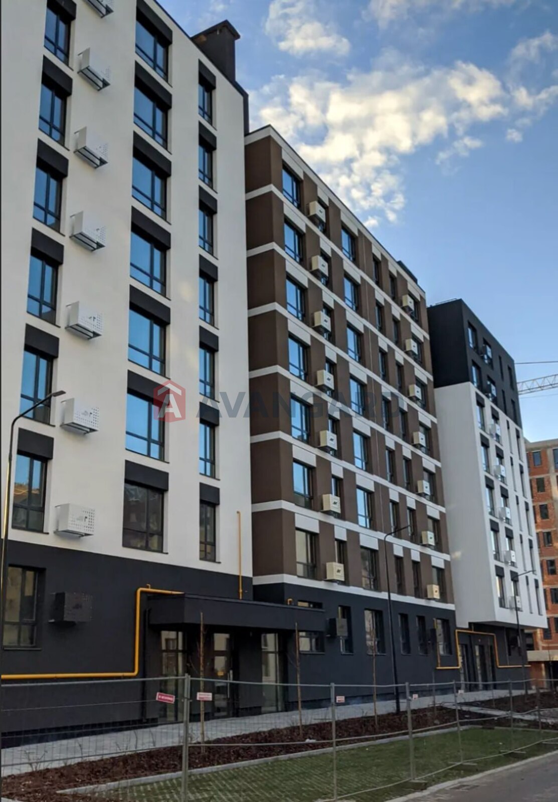 1 ��. ��������, 63/-/20 ��. �., 2/8 ������ ���� 1