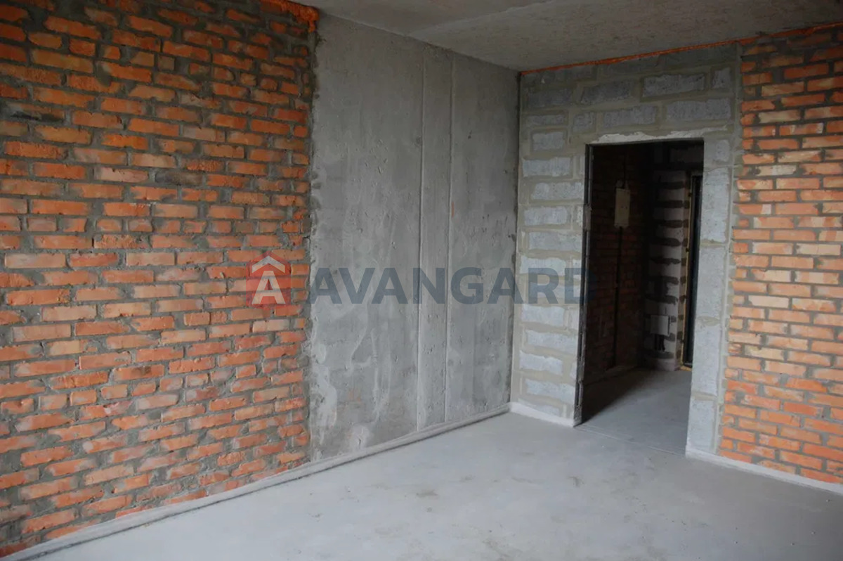 1 ����. ��������, 30/-/6 ��. �., 13/25 ���� ���� 4