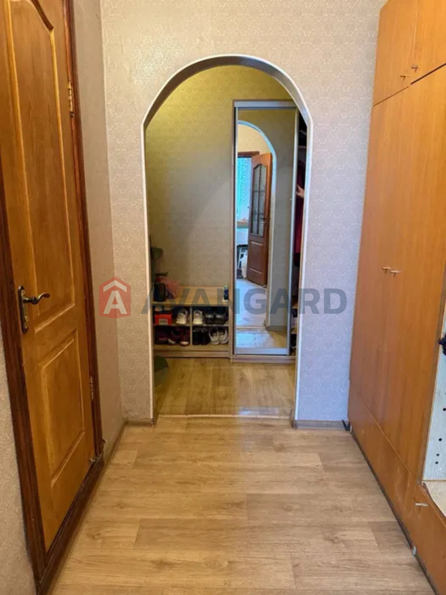 3 кім. квартира, 75/-/8 кв. м., 9/9 поверх фото 9 3 кім. квартира, 75/-/8 кв. м., 9/9 поверх фото 9