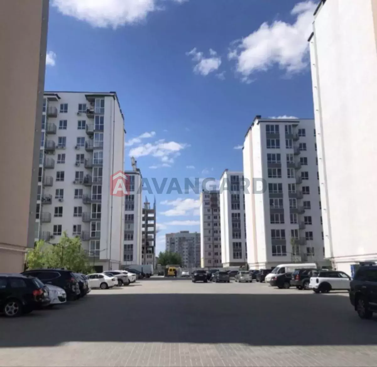 2 ��. ��������, 44/-/20 ��. �., 10/10 ������ ���� 8