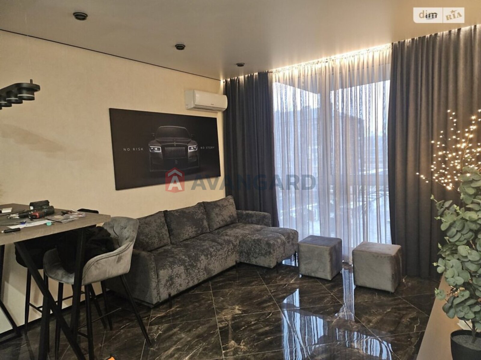 1 ��. ��������, 48/14/24 ��. �., 2/16 ������ ���� 3