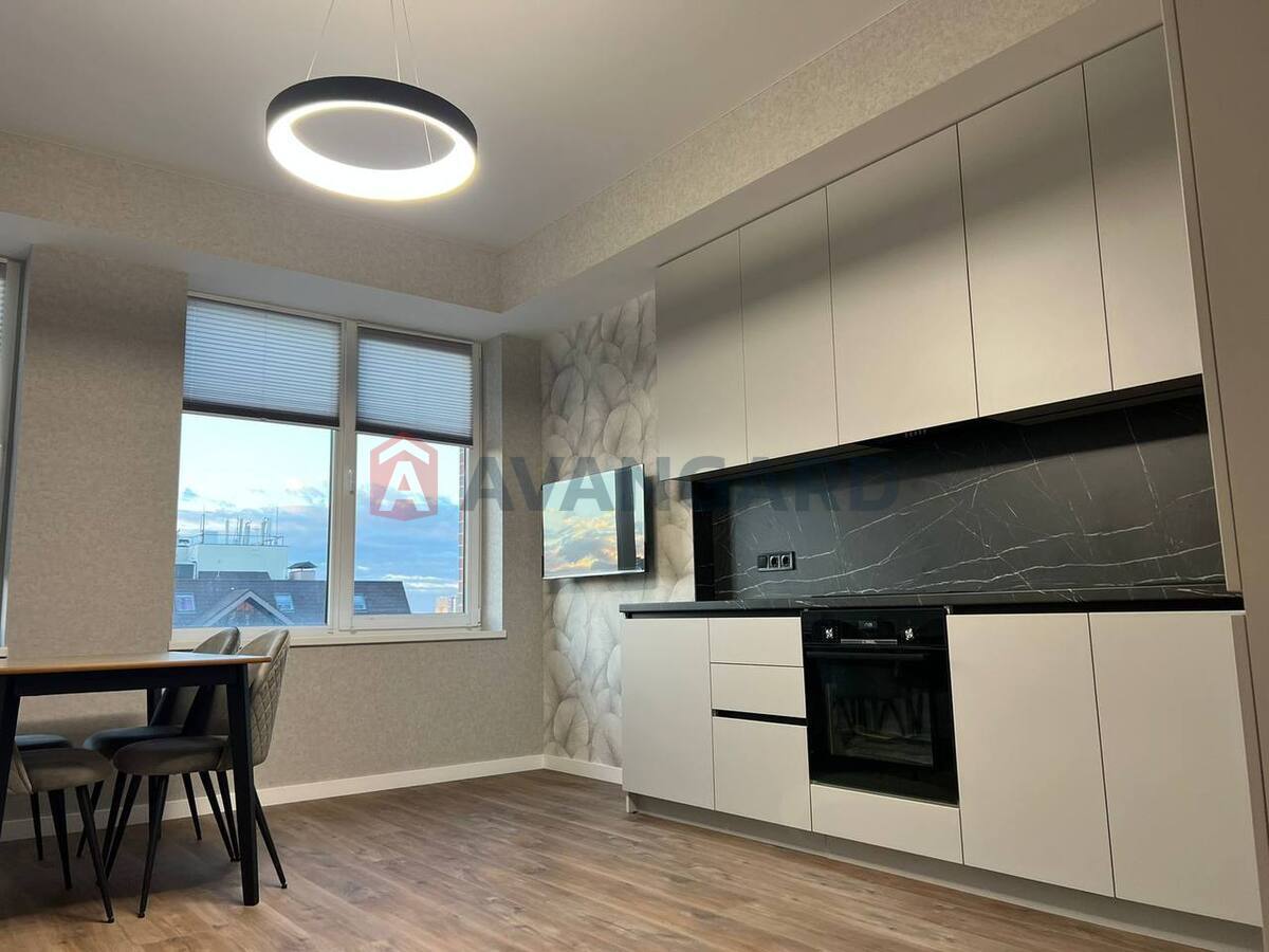 1 . , 42/-/10 . ., 7/11   1