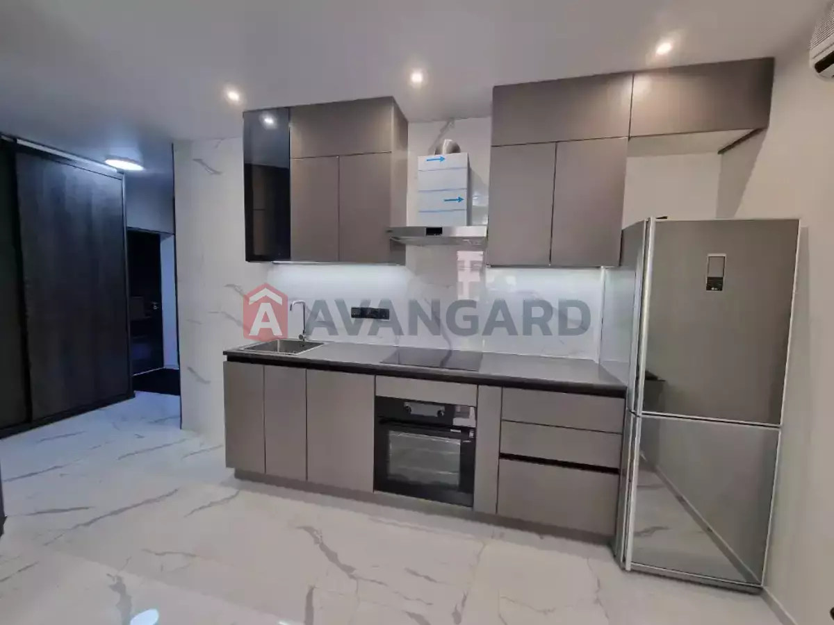 2 . , 46/14/18 . ., 4/5   9