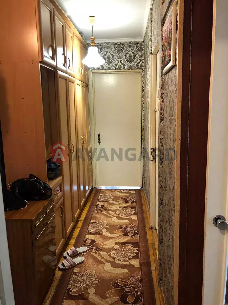 3 ��. ��������, 57/38/9 ��. �., 4/9 ������ ���� 8