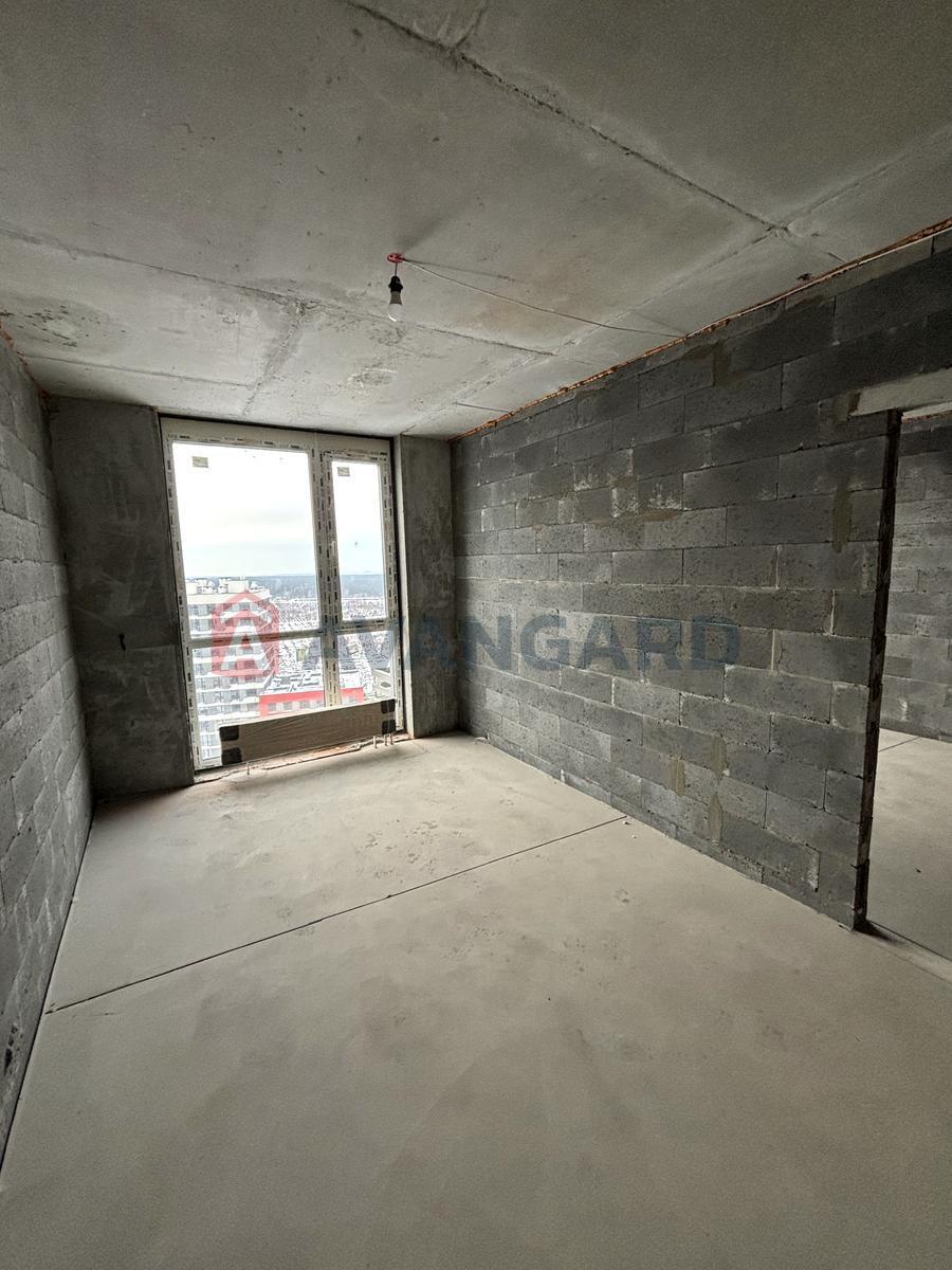 1 ��. ��������, 46.97 / 14.36 / 17.68 �? ��. �., 22/23 ������ ���� 5