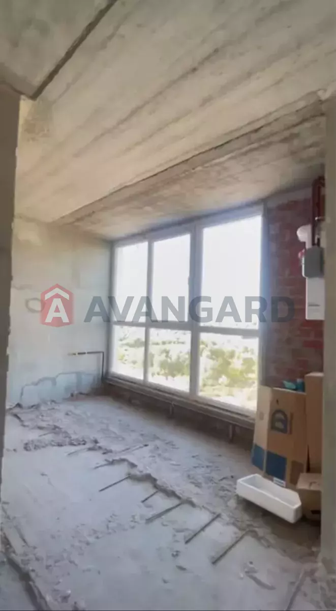 2 ��. ��������, 52/-/10 ��. �., 8/10 ������ ���� 4