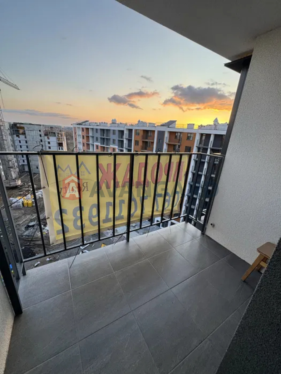 1 ��. ��������, 44/-/12 ��. �., 9/9 ������ ���� 9