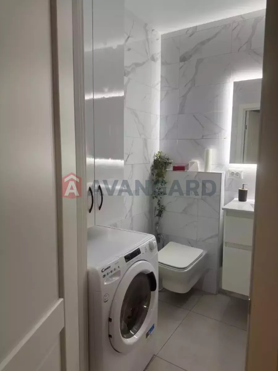 1 ��. ��������, 44/22/12 ��. �., 8/12 ������ ���� 15