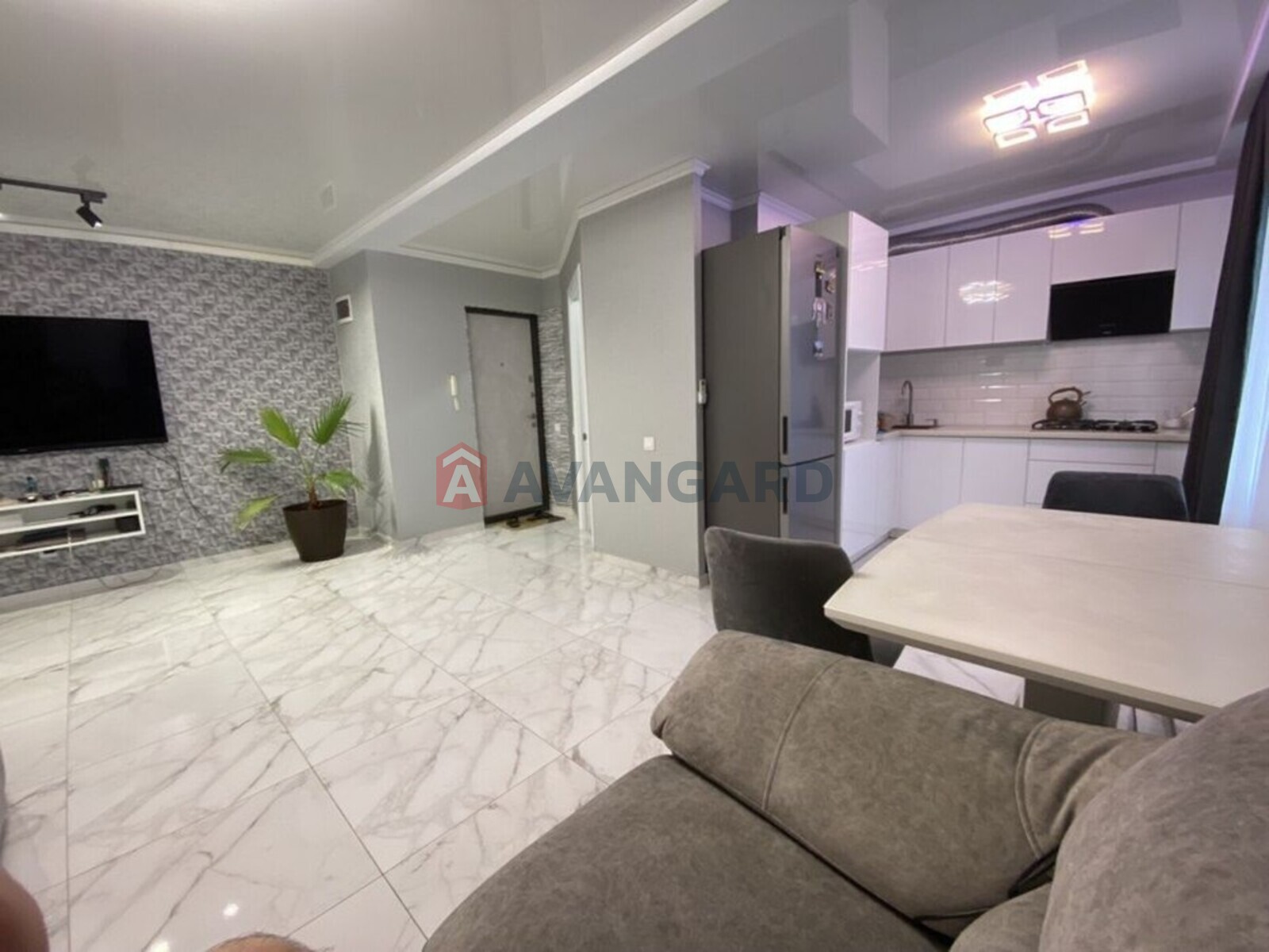 3 . , 69/-/20 . ., 5/9   9