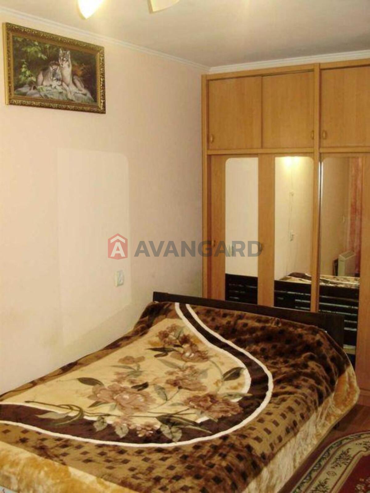 1 ��. ��������, 31/-/6 ��. �., 4/5 ������ ���� 2