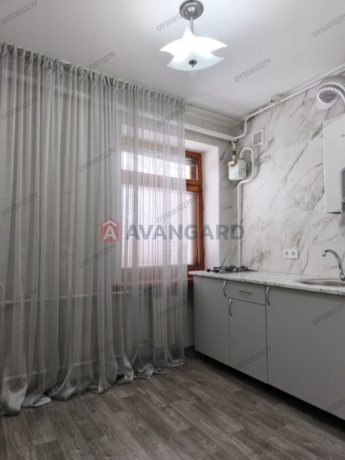 1 ��. ��������, 30/-/4 ��. �., 4/4 ������ ���� 2