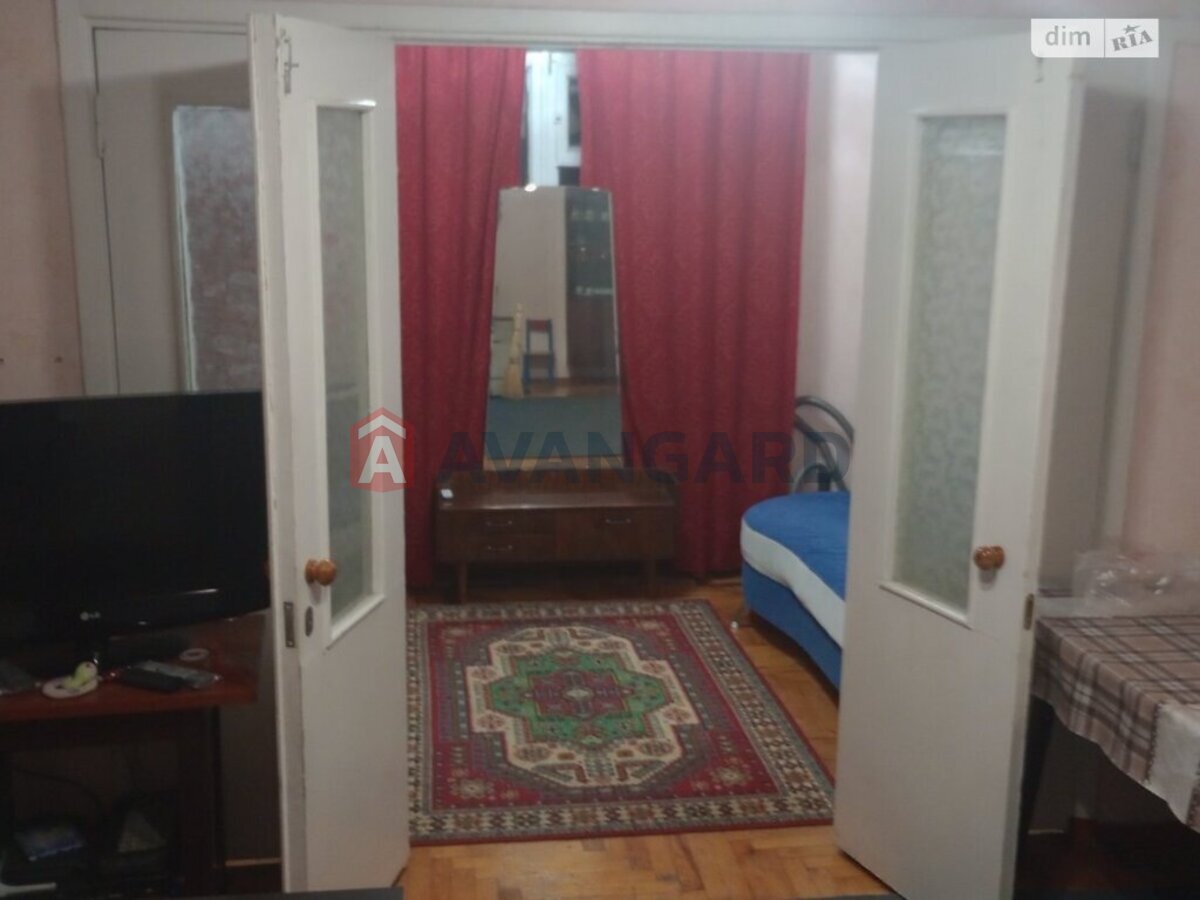 2 ��. ��������, 36/-/5 ��. �., 4/12 ������ ���� 20