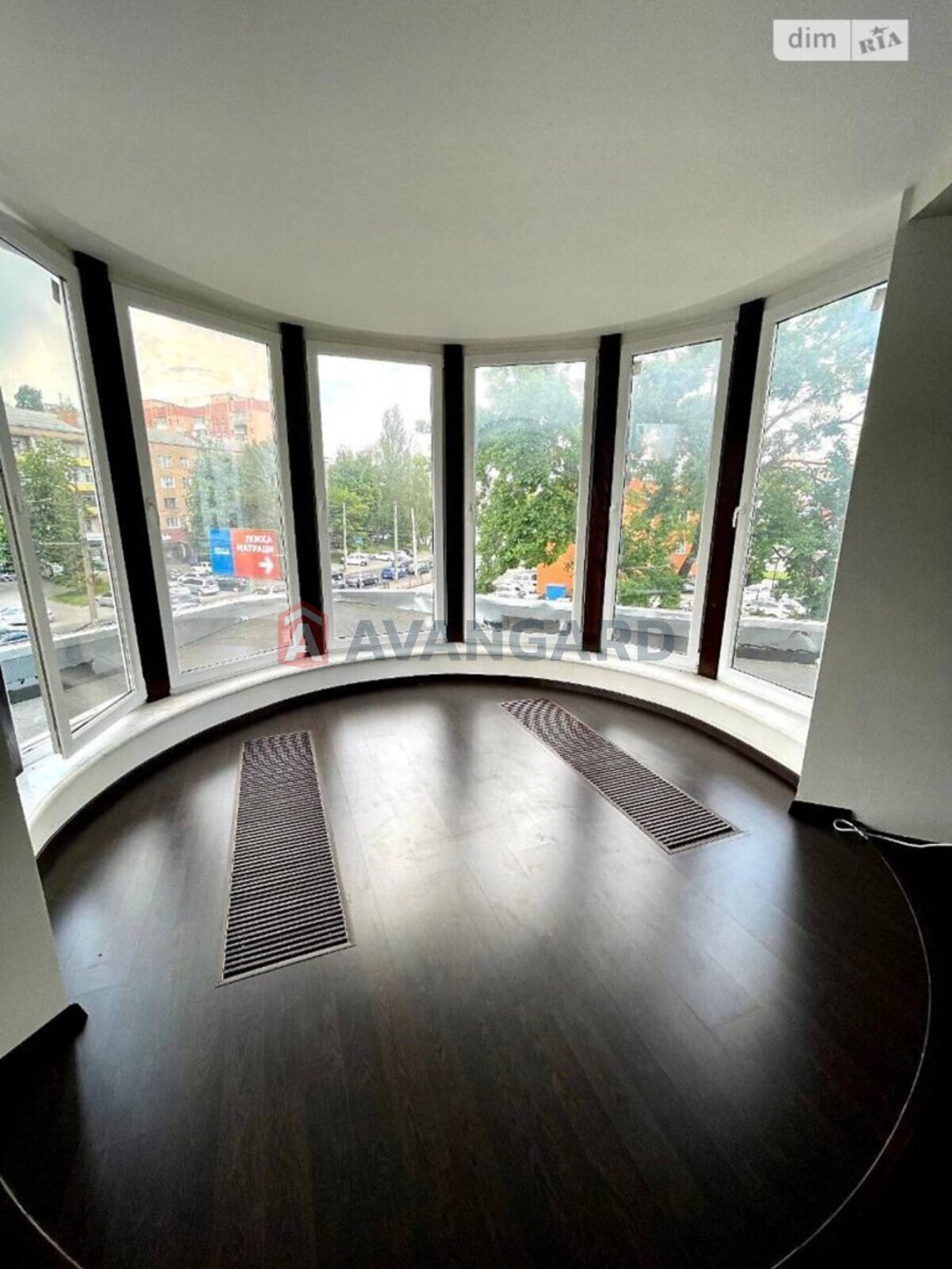 5 ��. ��������, 197/-/- ��. �., 3/6 ������ ���� 3