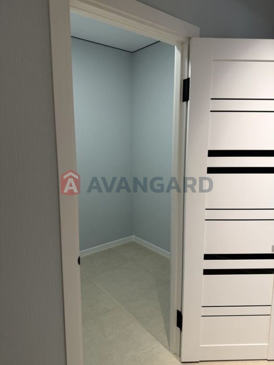 1 ��. ��������, 47/-/16 ��. �., 3/10 ������ ���� 6