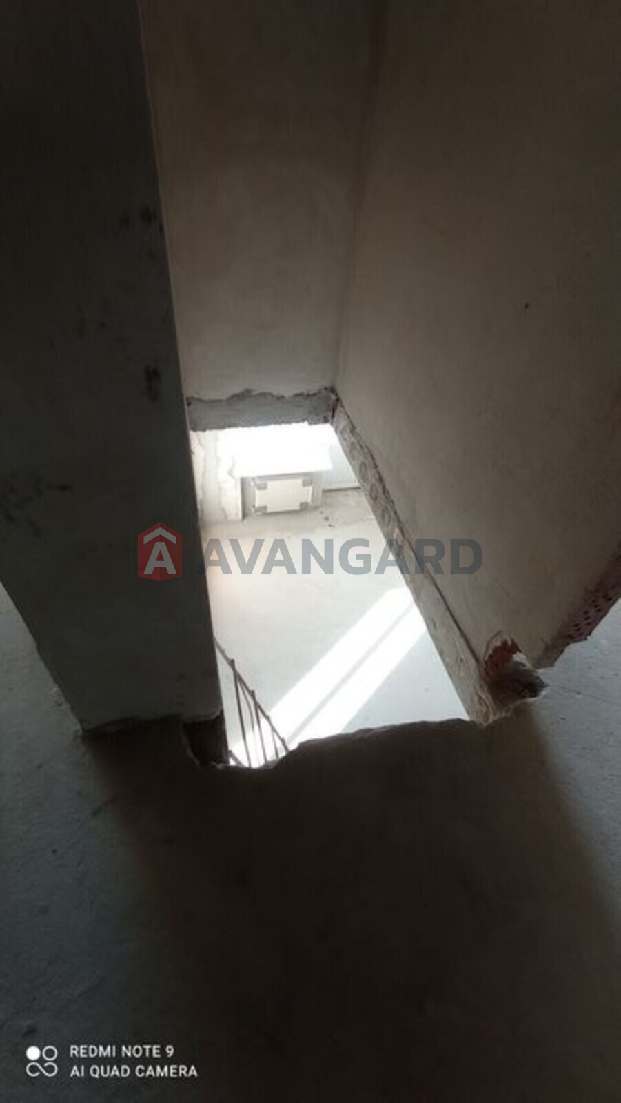 3 ��. ��������, 109/-/12 ��. �., 8/9 ������ ���� 8