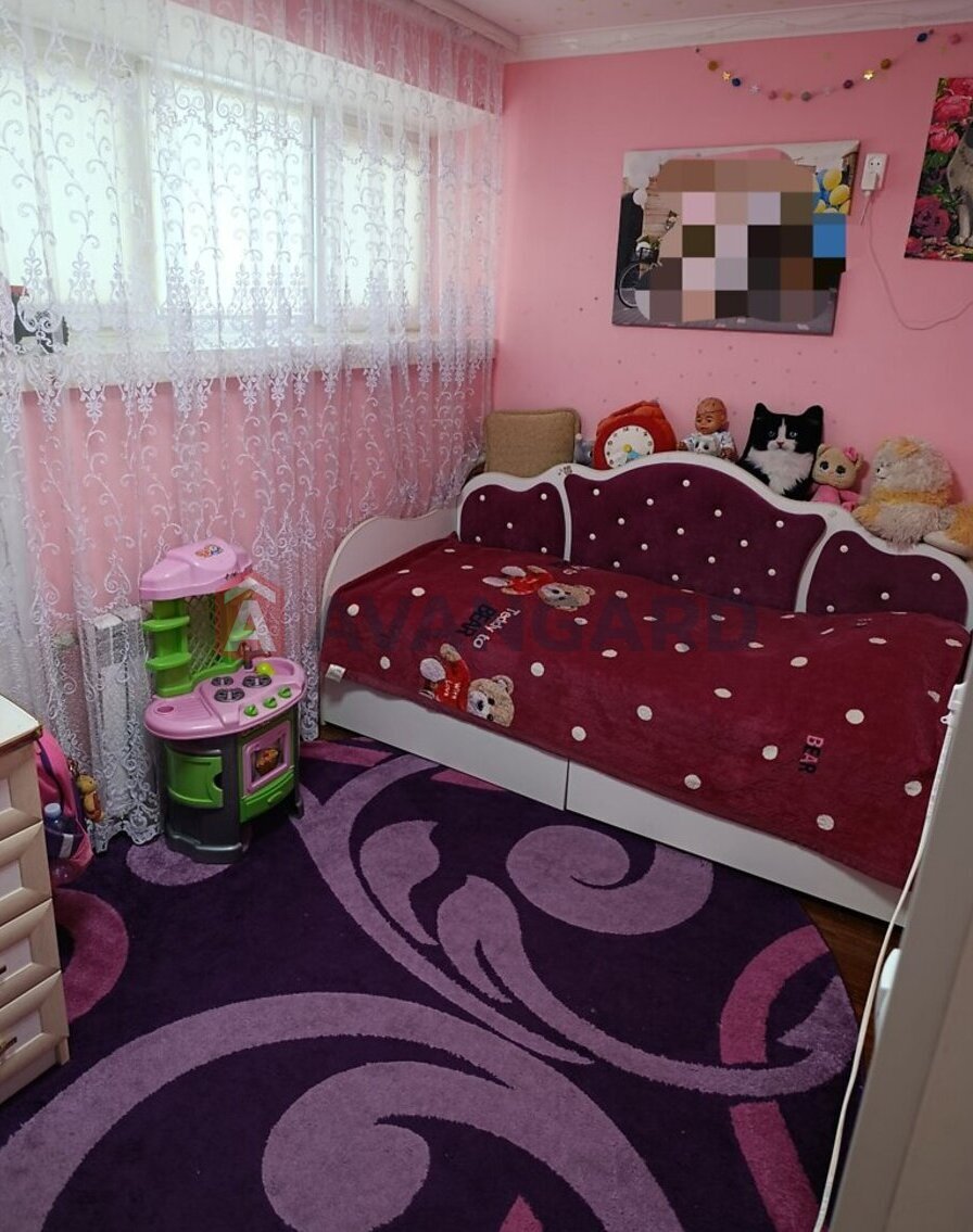 2 ��. ��������, 40/-/- ��. �., 1/5 ������ ���� 6