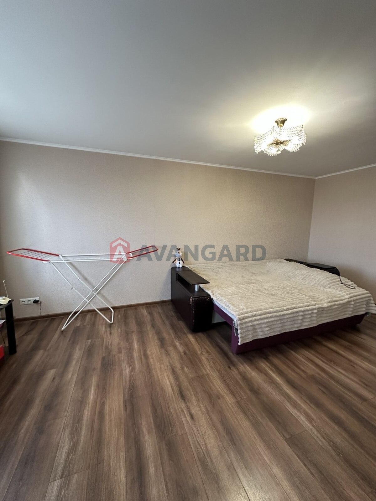 1 ����. ��������, 33/-/6 ��. �., 4/5 ���� ���� 7