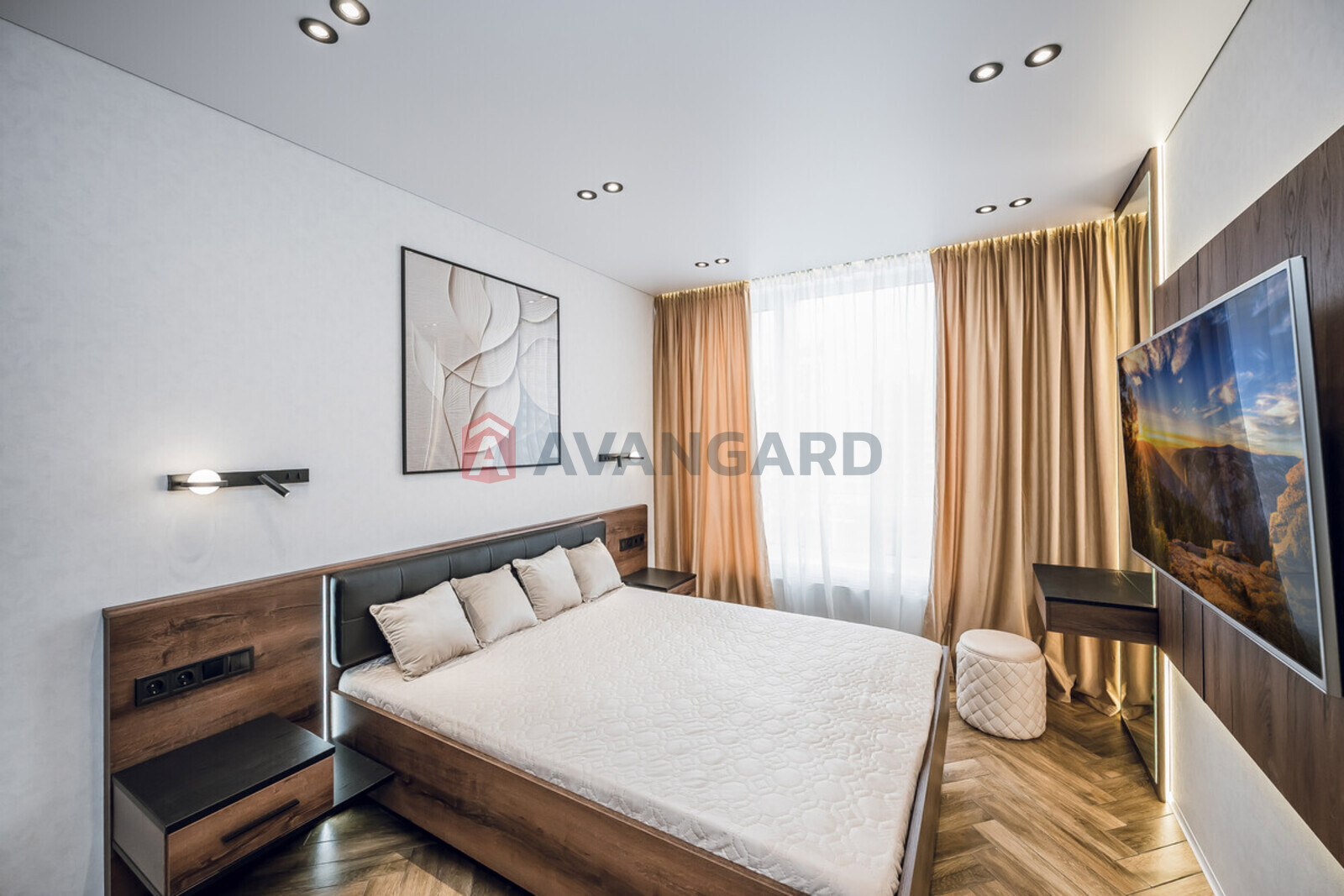 1 ��. ��������, 44/18/16 ��. �., 14/25 ������ ���� 11