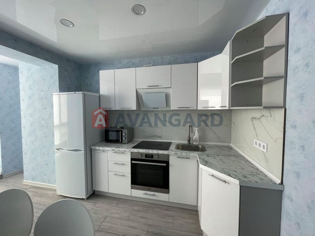 1 ��. ��������, 38/-/14 ��. �., 11/11 ������ ���� 17