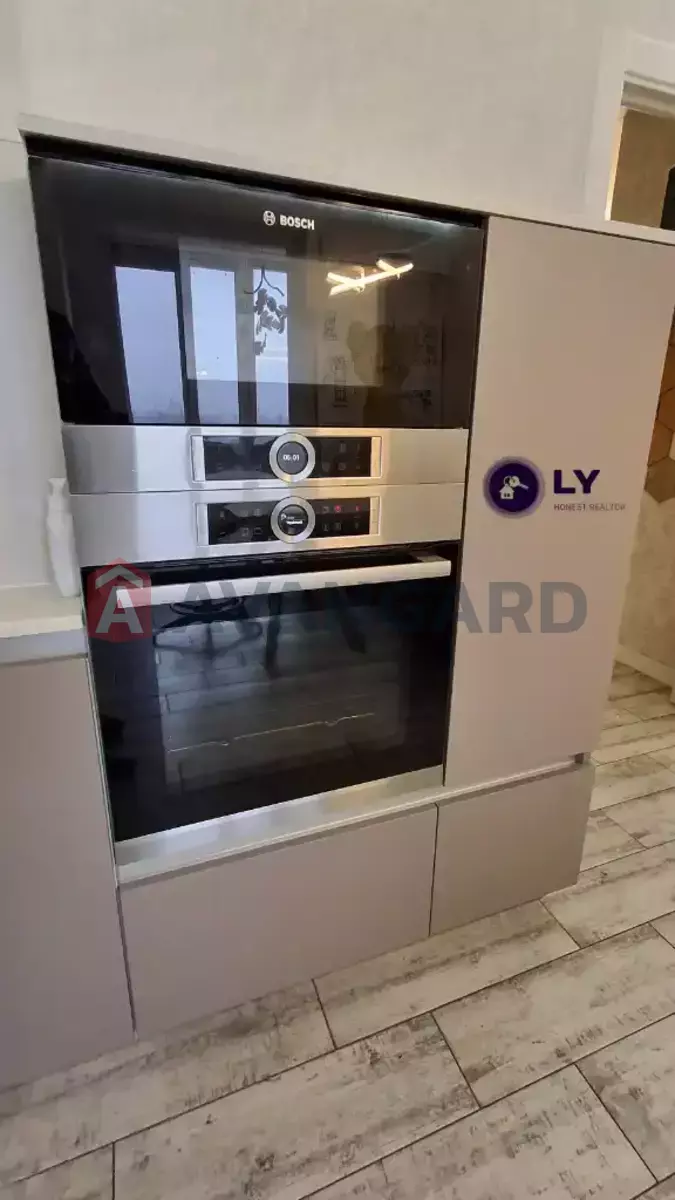 2 ��. ��������, 73/36/18 ��. �., 8/12 ������ ���� 20
