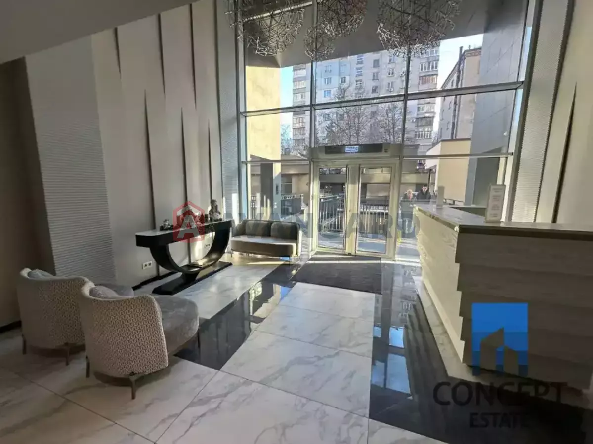 2 ��. ��������, 58/40/18 ��. �., 5/18 ������ ���� 1