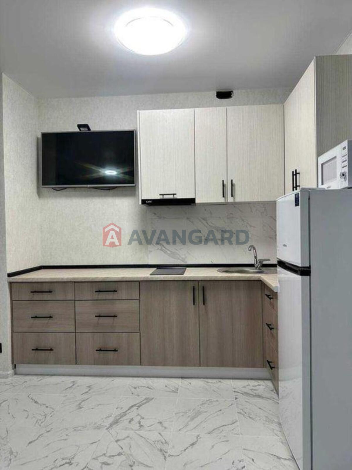 1 ��. ��������, 22/-/5 ��. �., 1/4 ������ ���� 3