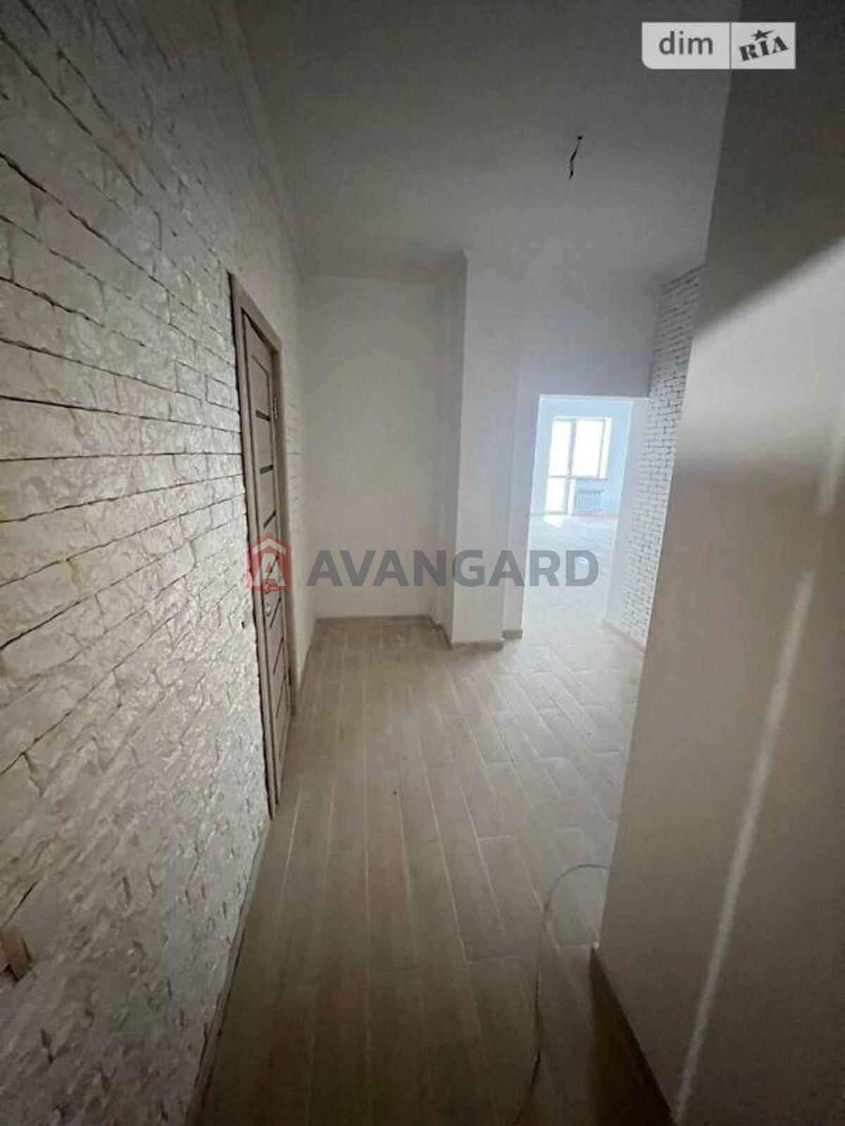 1 ����. ��������, 60/45/- ��. �., 3/3 ���� ���� 5