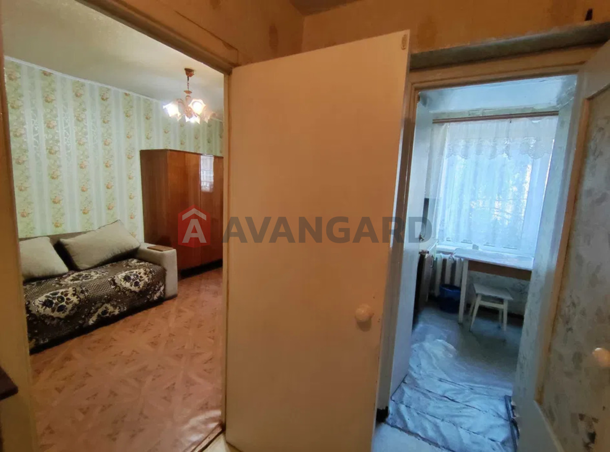 1 . , 28/-/6 . ., 5/9   7