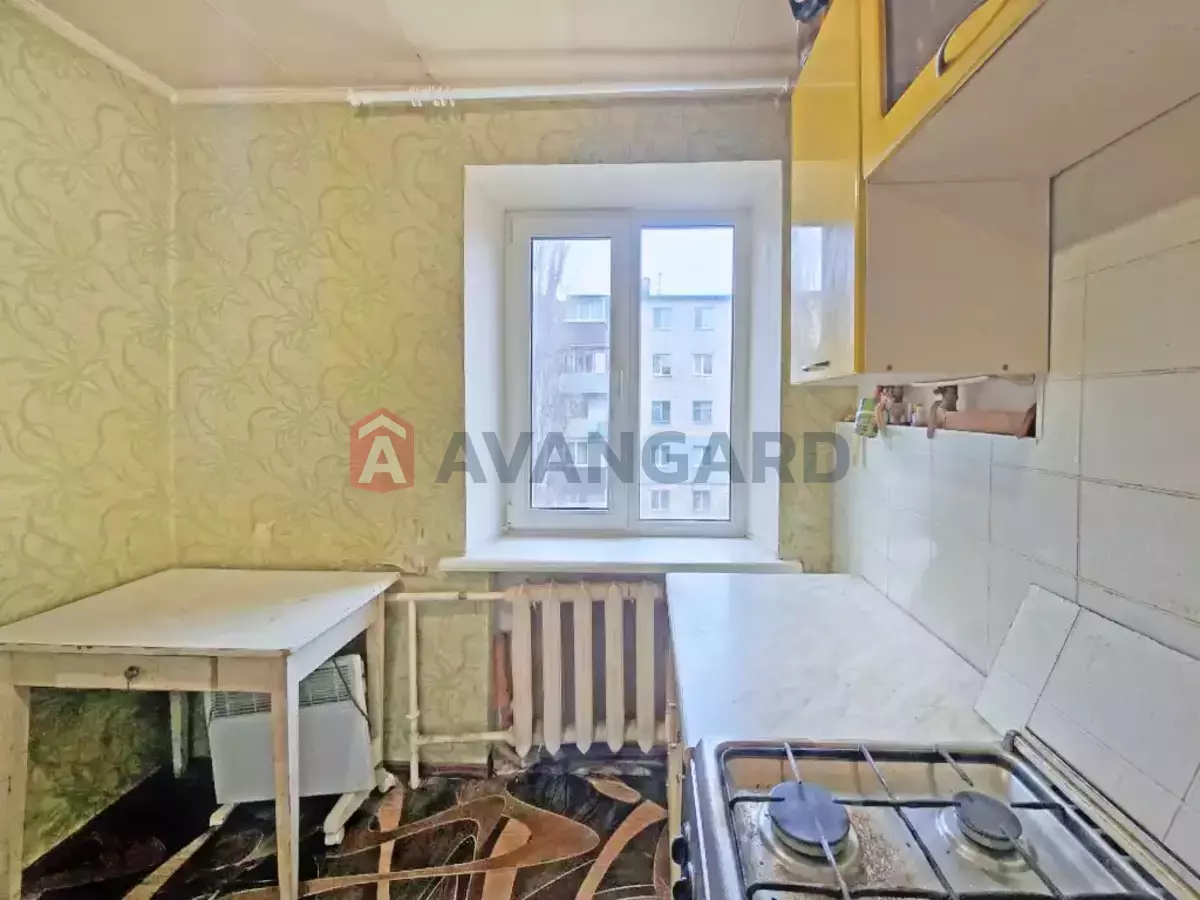 1 ����. ��������, 34/17/7 ��. �., 3/5 ���� ���� 1