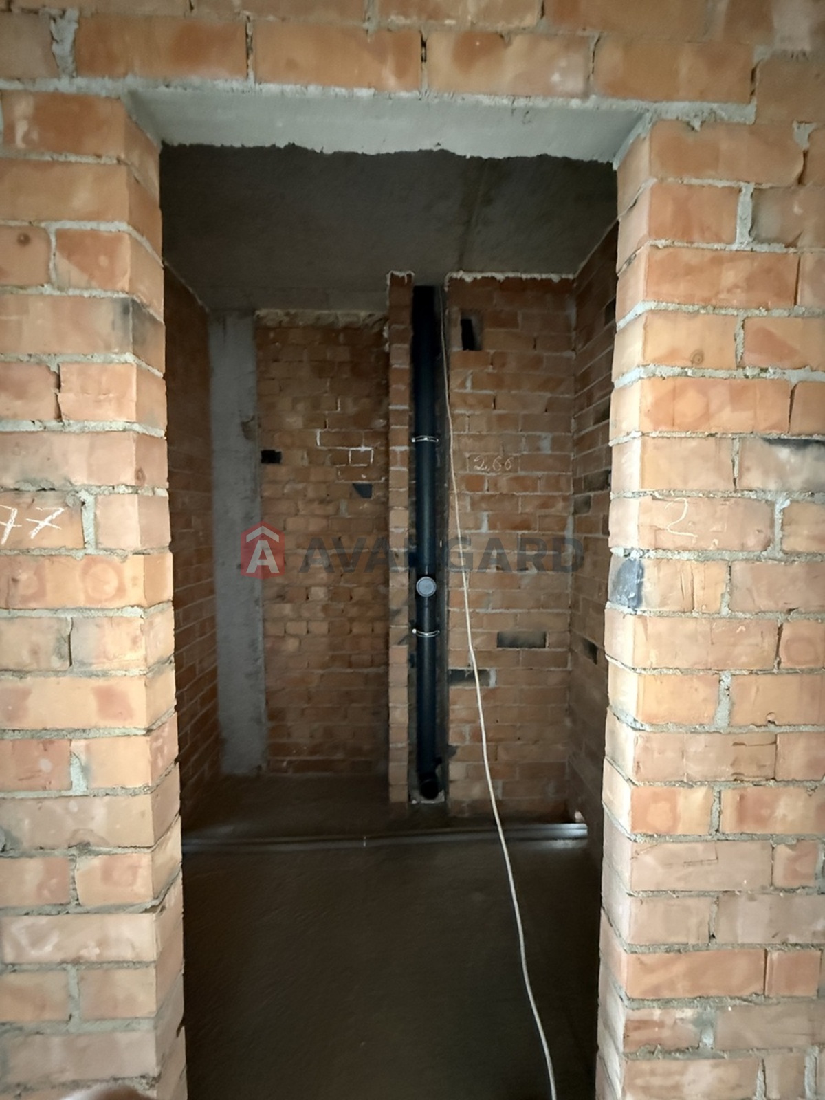 2 ��. ��������, 71/41/30 ��. �., 10/10 ������ ���� 14