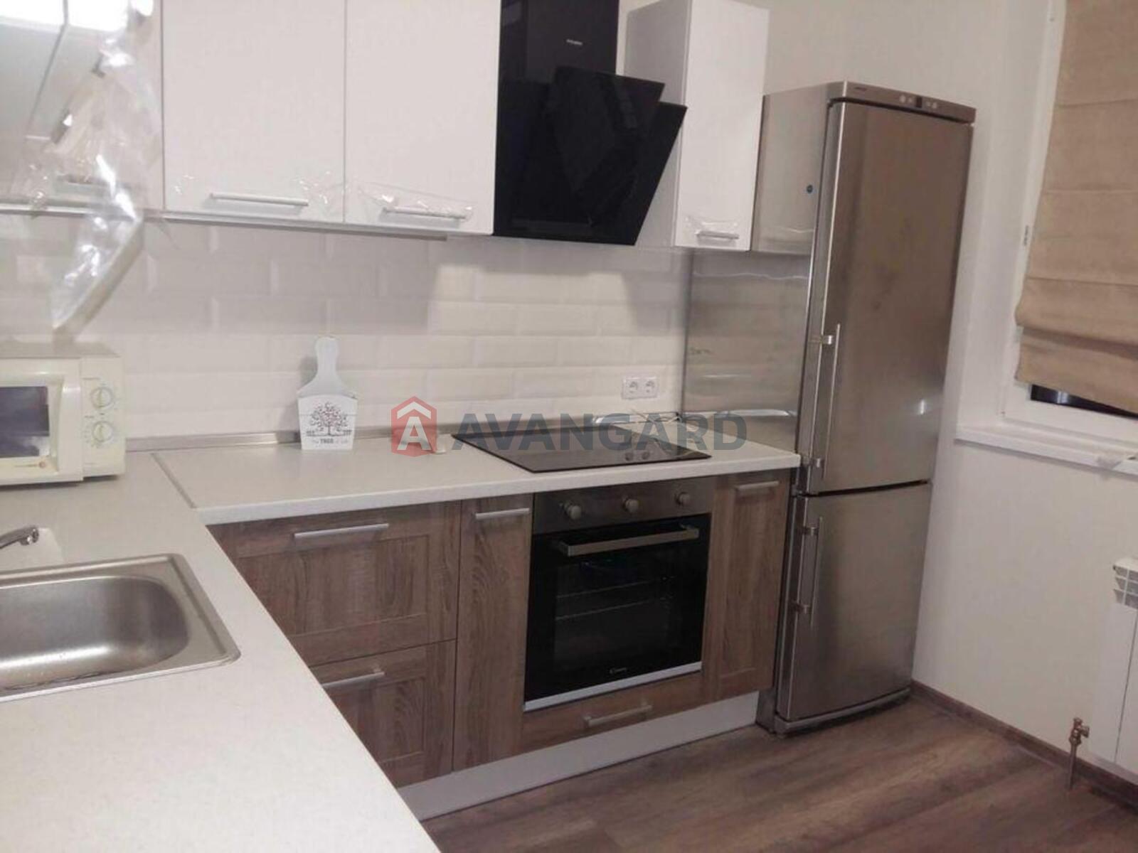 2 ��. ��������, 76/-/76 ��. �., 9/26 ������ ���� 11