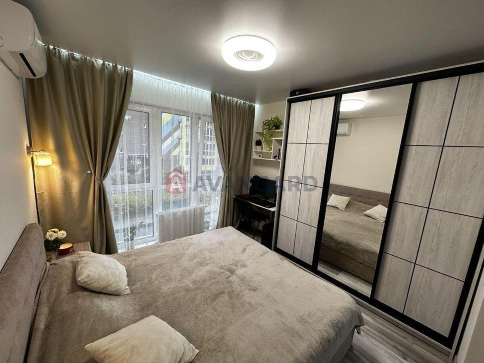 2 . , 56/-/10 . ., 2/6   1