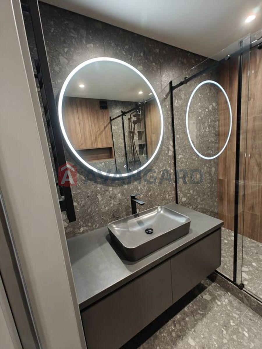 1 ����. ��������, 49/-/18 ��. �., 12/23 ���� ���� 5