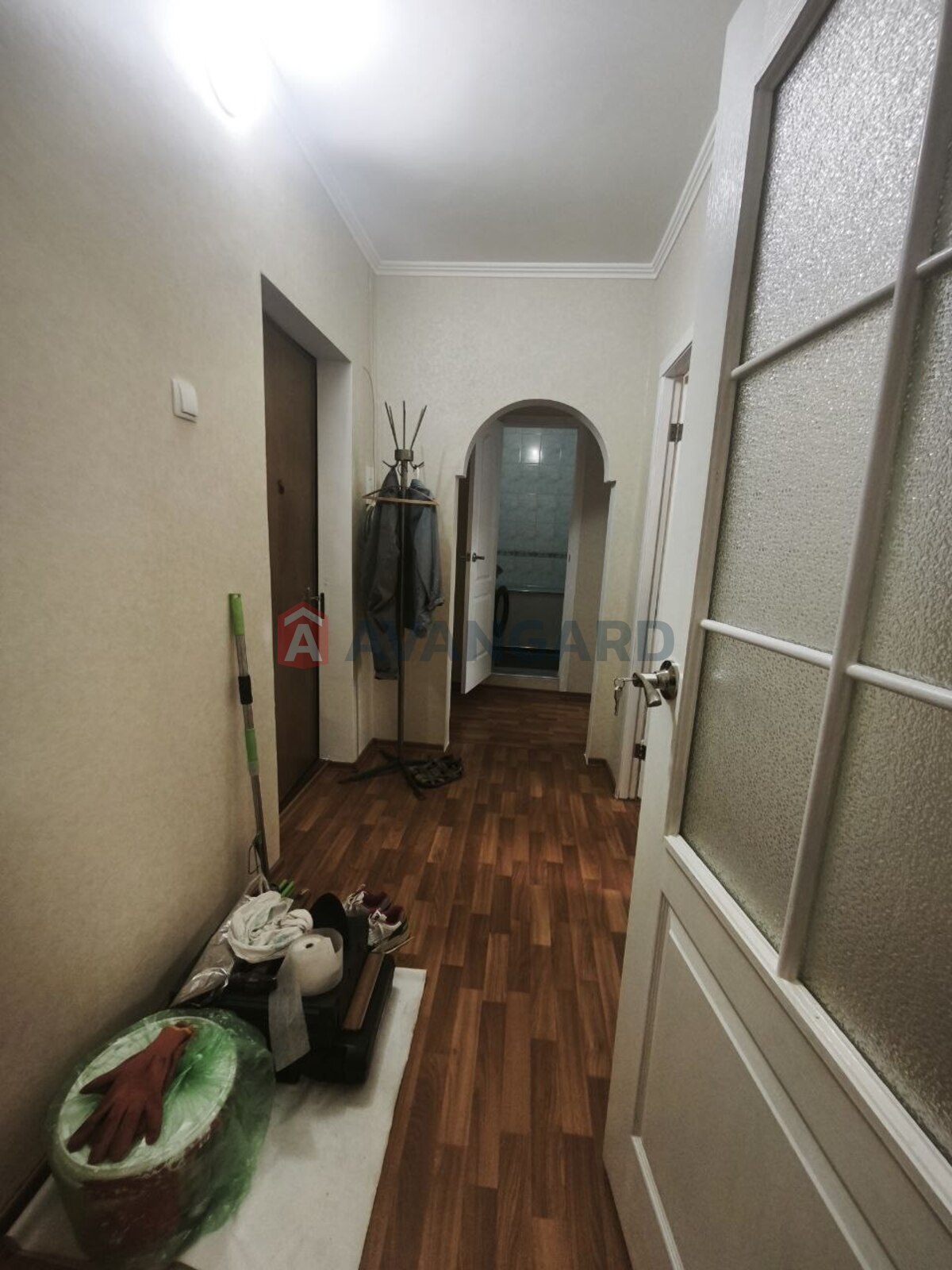 2 ��. ��������, 52/-/7 ��. �., 4/10 ������ ���� 11