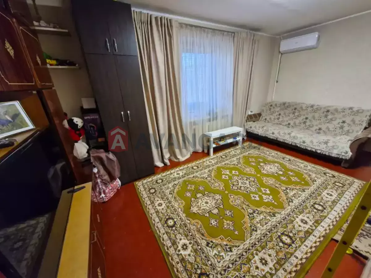 1 ��. ��������, 37/17/6 ��. �., 1/5 ������ ���� 3