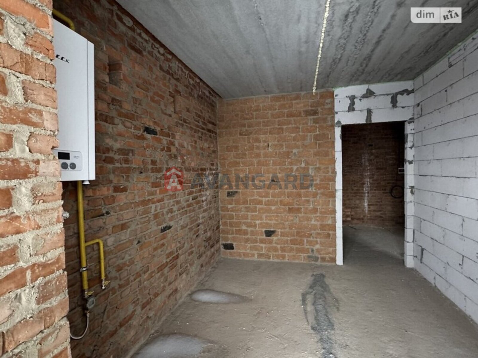 2 ��. ��������, 79/-/- ��. �., 3/3 ������ ���� 6