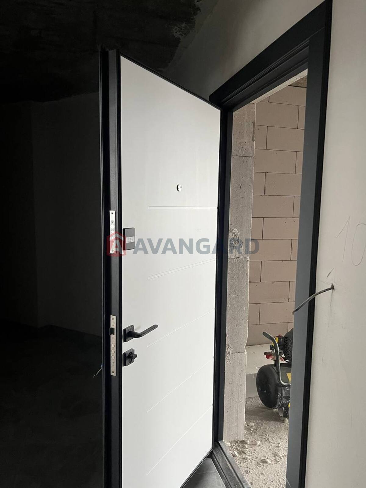 2 ��. ��������, 68/30/22 ��. �., 3/10 ������ ���� 1